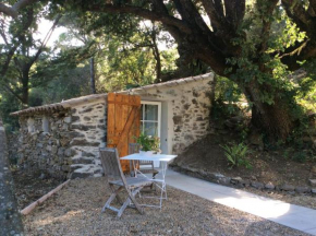 La Petite Bergerie, Les Hautes Roches